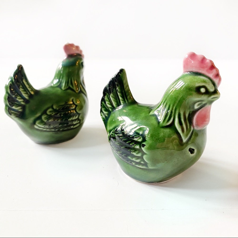 Vintage Midcentury Chicken Salt Pepper Shakers Pair Green Pink Glazed Porcelain